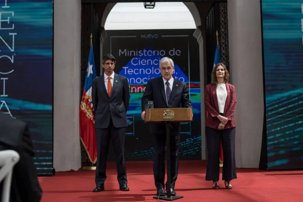 Presidente Piñera pone en marcha el nuevo Ministerio de Ciencia y Tecnología