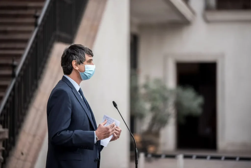 Gobierno destaca aporte de distintas áreas del conocimiento en Chile frente a la pandemia