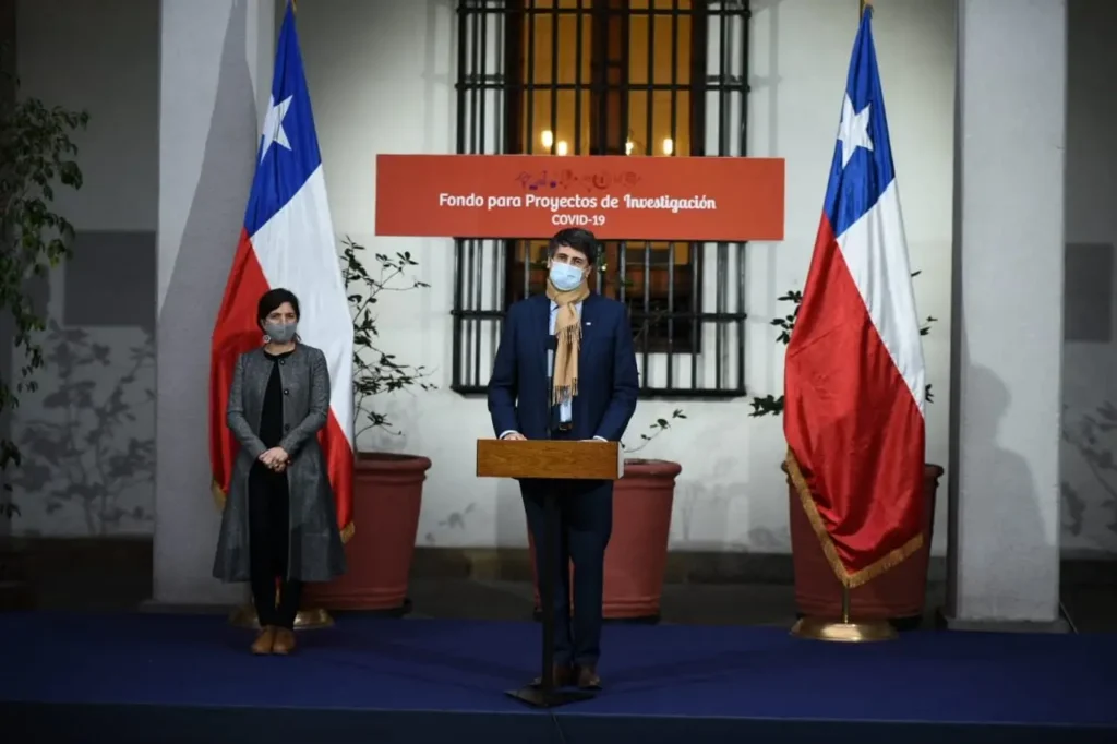 Ministerio de Ciencia y ANID apoyarán 63 proyectos de investigación sobre el Coronavirus en Chile
