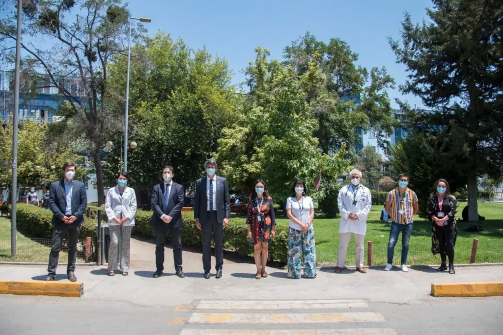 Desde el Hospital Sótero del Río el Ministro de Ciencia destacó la realización del ensayo clínico de la vacuna Sinovac en Chile