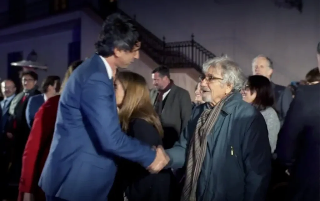 Ministro y Subsecretaria de Ciencia destacan el legado científico de Humberto Maturana