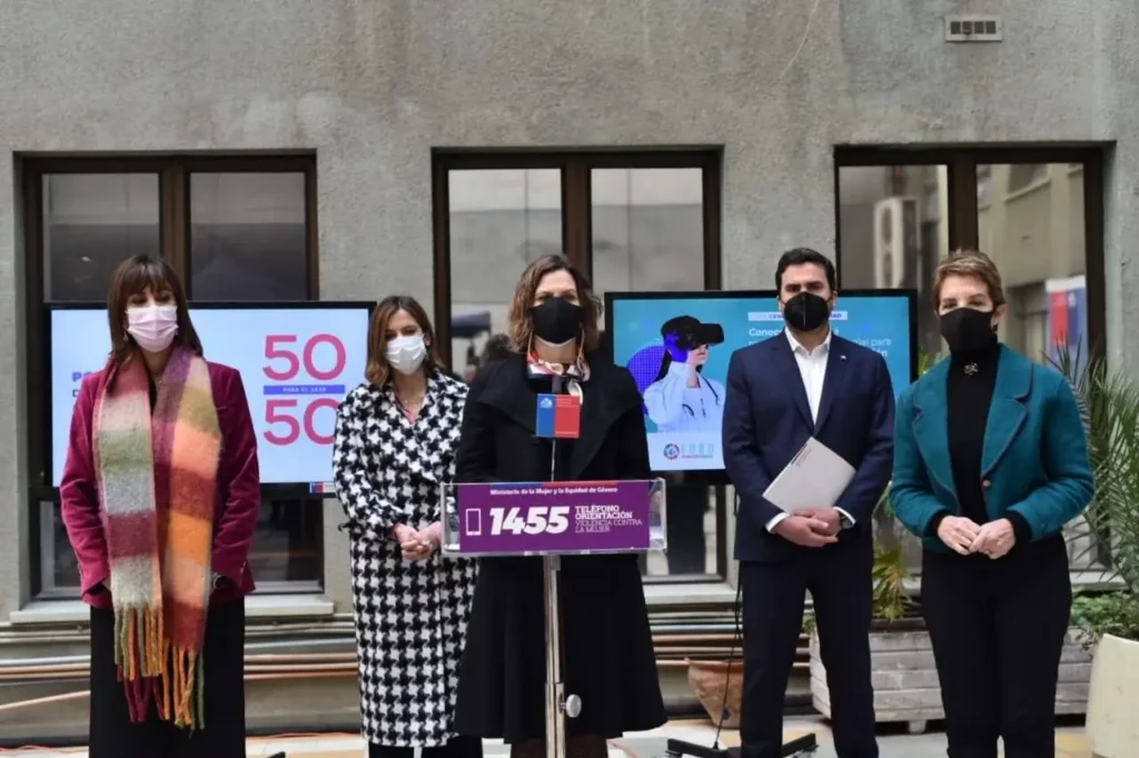 Gobierno lanza Política de Igualdad de Género para la ciencia, tecnología, Conocimiento e Innovación y alianza regional para la digitalización de las mujeres en Latinoamérica