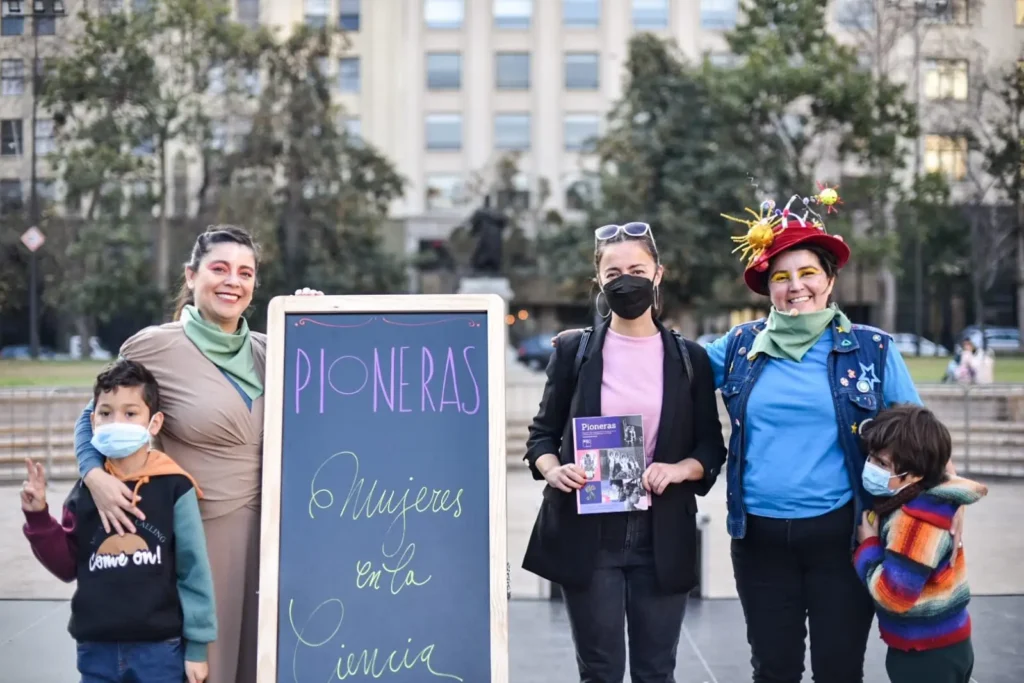 Ministerio de Ciencia celebra Día de los Patrimonios Subsecretaria de Ciencia: “Eloísa Díaz y Adelina Gutiérrez abrieron un camino para que muchas mujeres hoy ingresen al mundo de la investigación”