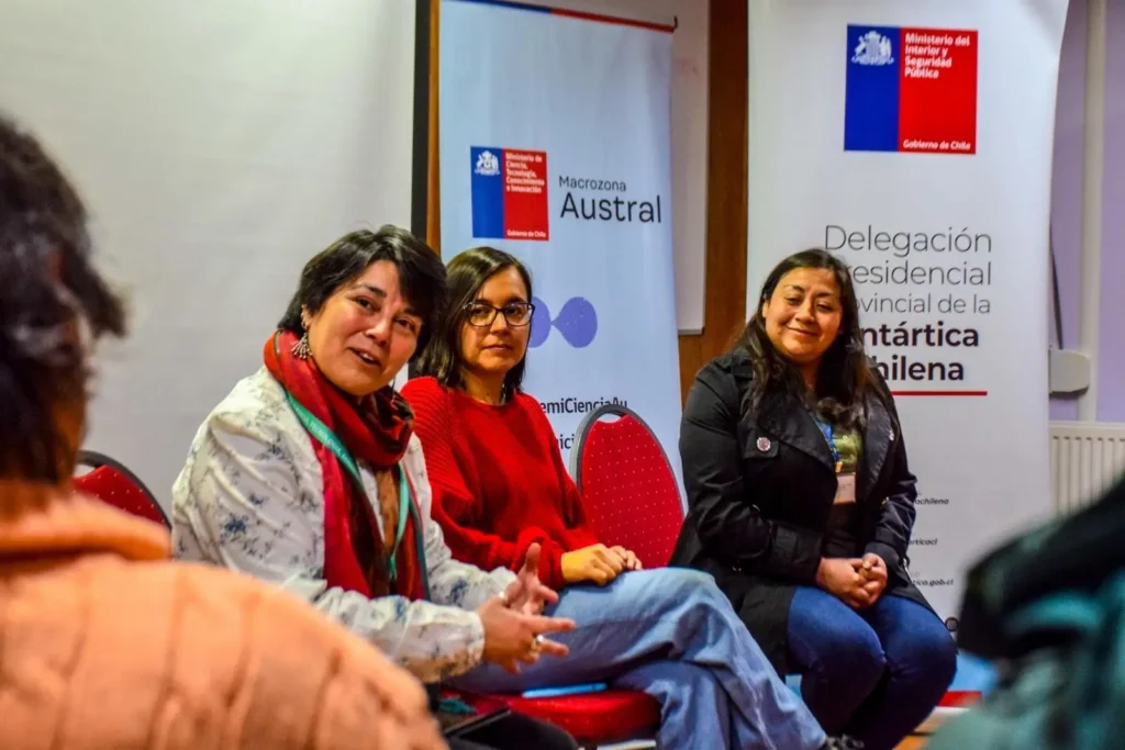 Seremi de Ciencia visitó el Centro Subantártico Cabo de Hornos