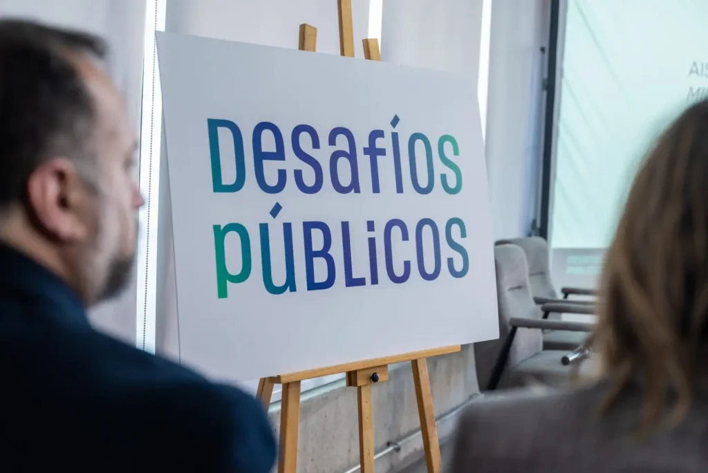 Instituciones del Estado invitan a innovadores  a abordar y resolver problemáticas complejas