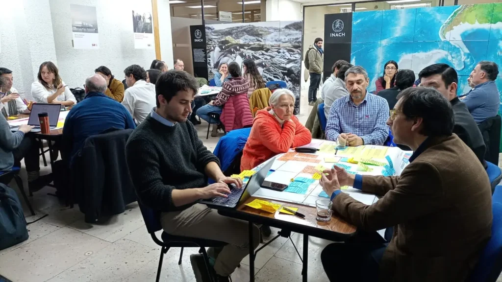 Actualización de la Política de Inteligencia Artificial: Más de 300 personas participaron en los siete talleres realizados por el Ministerio de Ciencia