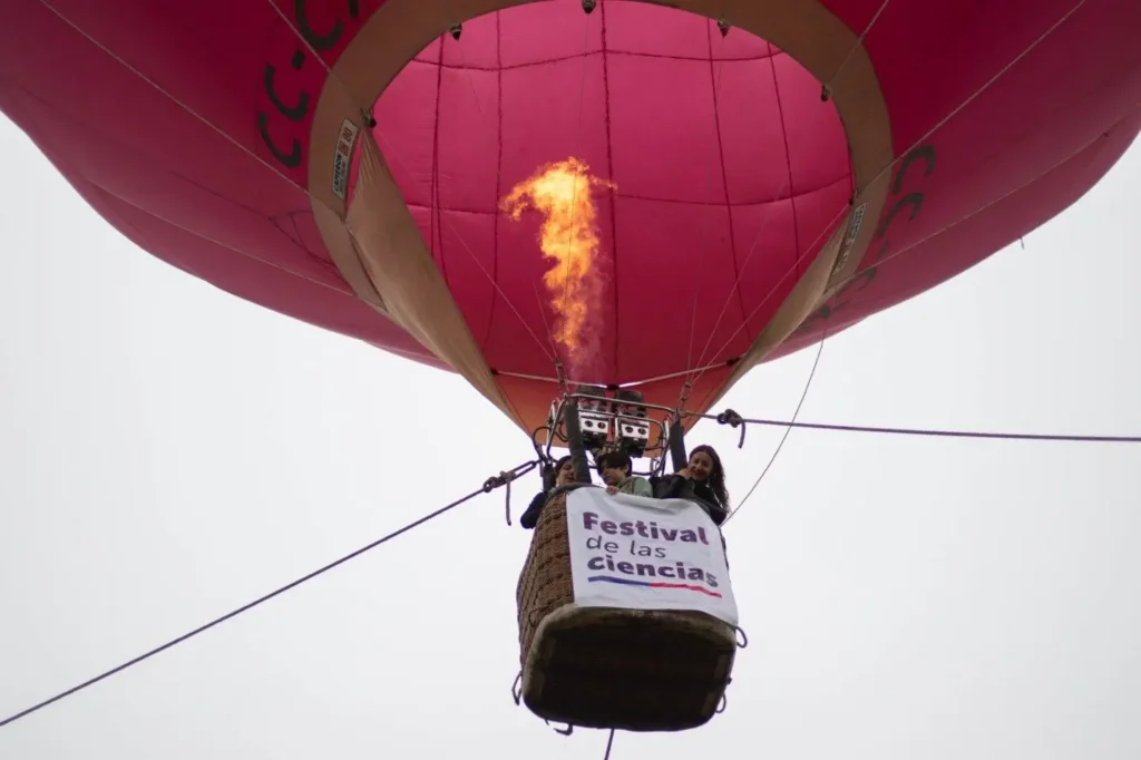 Desde un globo aerostático, Ministerio lanza Festival de las Ciencias 2023