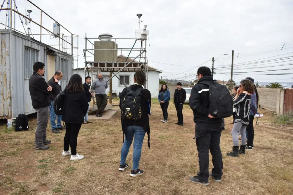 Exitoso cierre de capacitación para profesores de Concón, Quintero y Puchuncaví en materia ambiental y equipos de monitoreo