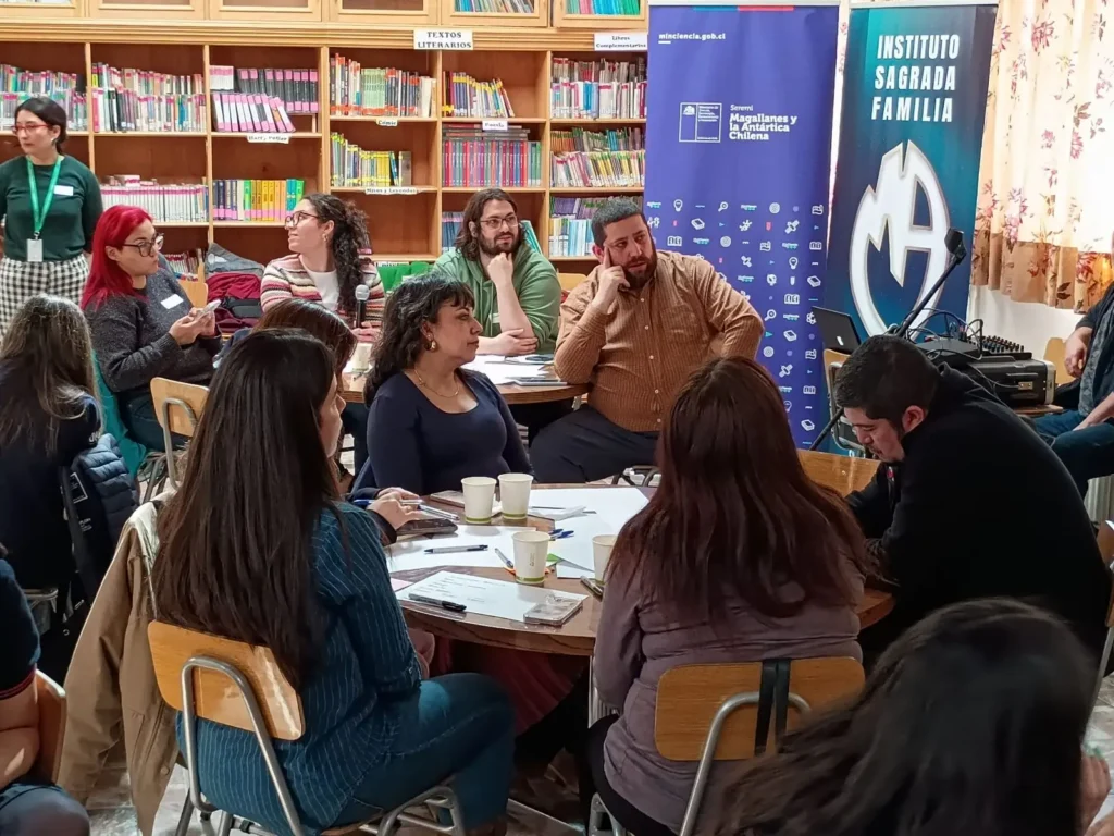 Investigadores, escolares y divulgadores de la región dialogaron en torno al cambio climático